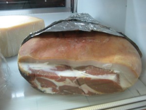 Deli Case